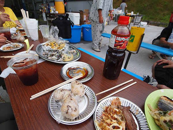 Having a meal at Aogashima Rave