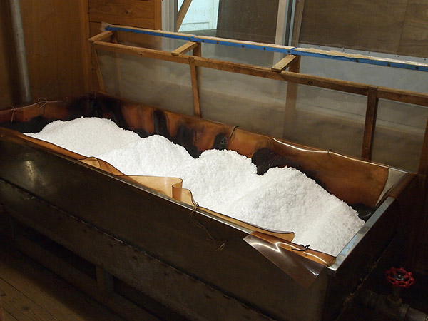 塩工場の乾燥室