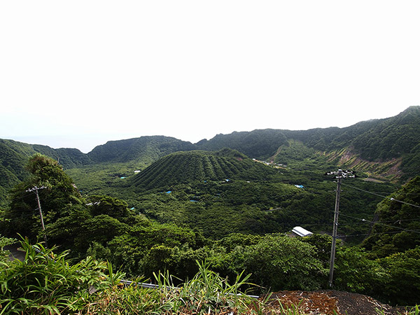 池之沢のカルデラ