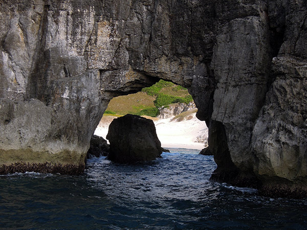 泳いで南島上陸