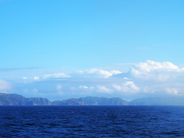 父島 遠景