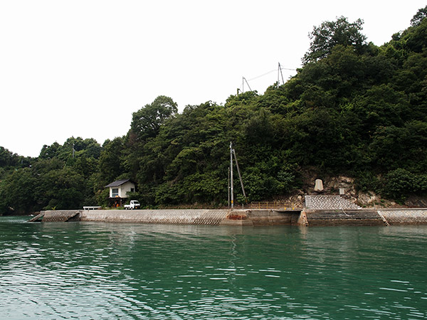 生野島の港