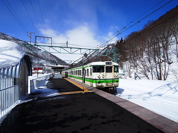 土合駅 上り線ホーム