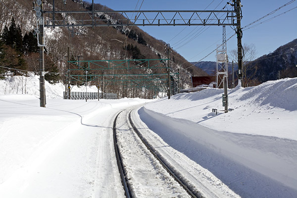 上越線 積雪