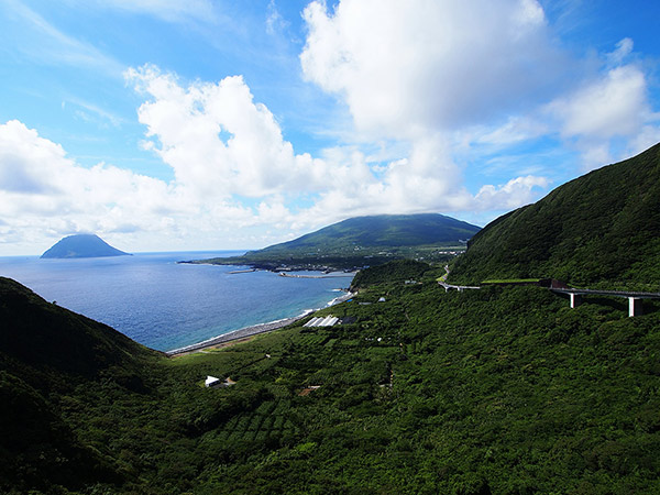 八丈富士と八丈小島