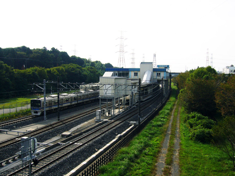 小室駅の遠景