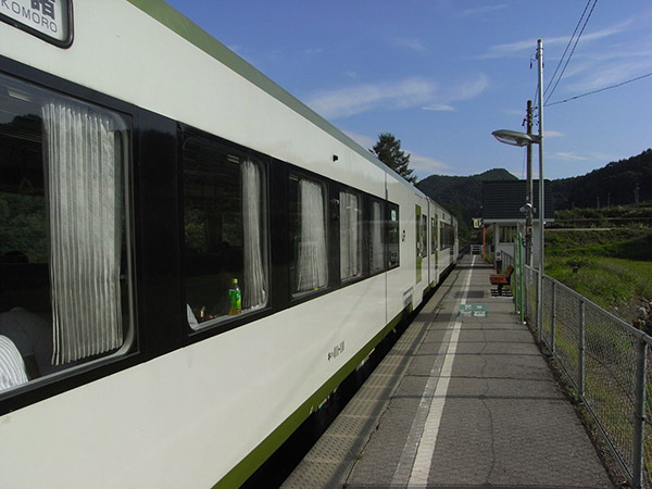 佐久広瀬駅の小海線