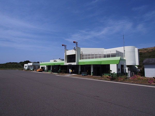 神津島空港