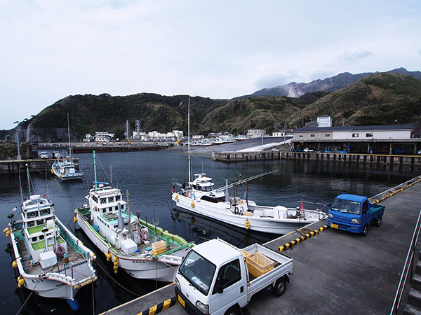 神津島 前浜漁港