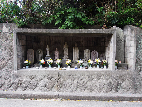 神津島 道祖神 お地蔵様