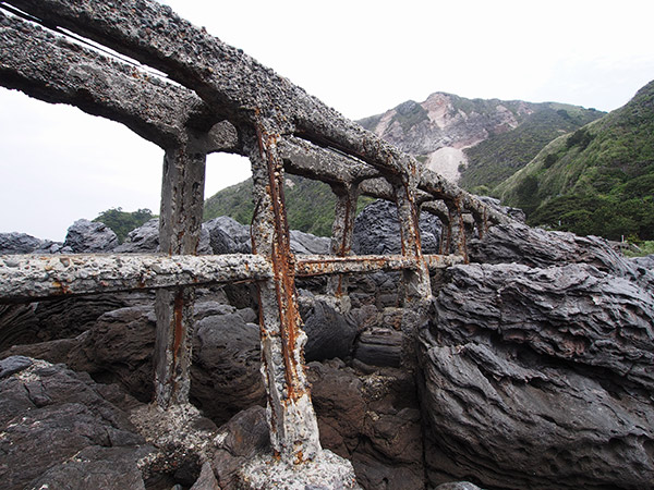 廃線跡 神津島 風化