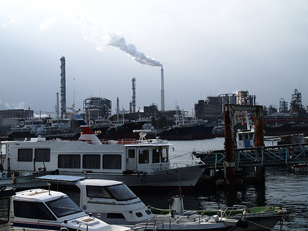 徳山港 工場風景