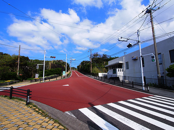 三宅島伊豆地区の交差点