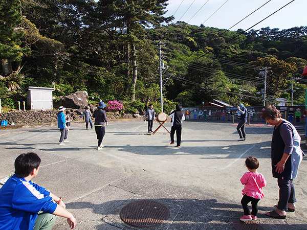 御蔵島村保育園