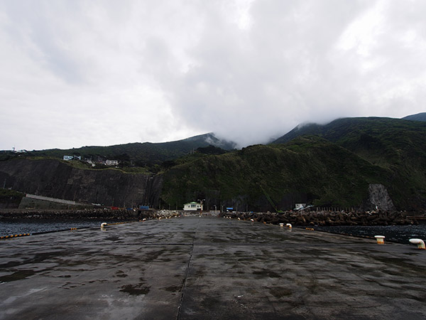 岸壁 御蔵島