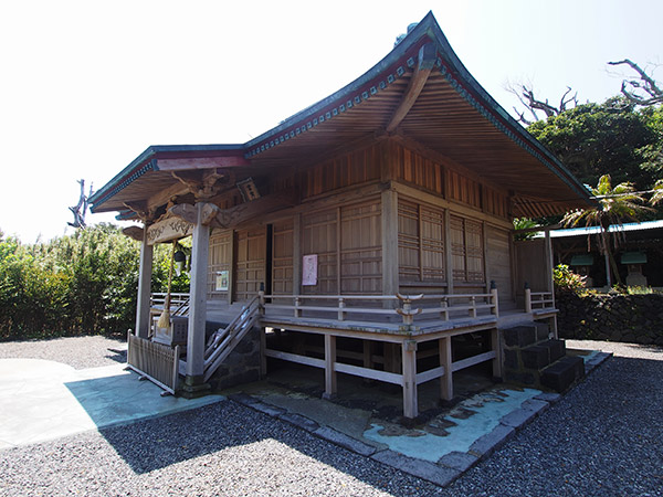 富賀神社 社殿 三宅島