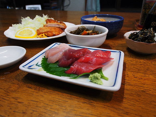 三宅島 共栄荘の夕食