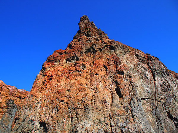 嫁島 断崖絶壁