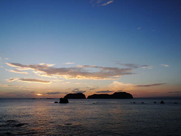 地内島と夕焼け