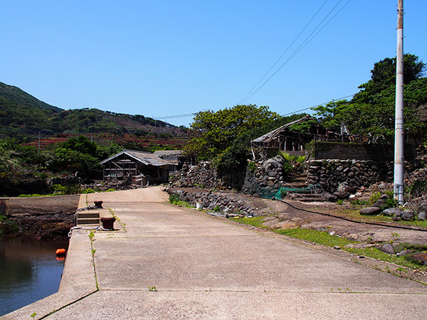 野崎港 野崎集落