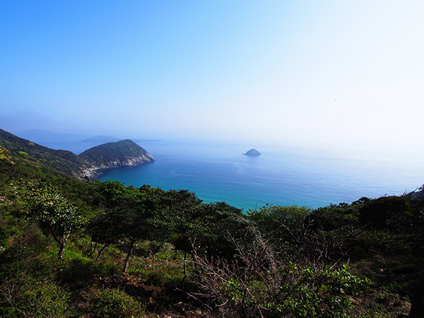 野崎島 王位石 湾