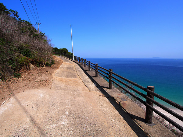野崎島の道路 眺望