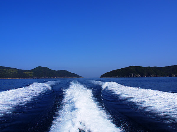 野崎島 船 はまゆう