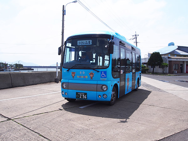 小値賀島 路線バス 斑島行き