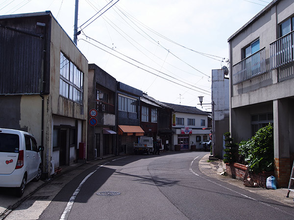 小値賀島の商店街