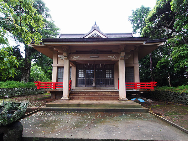 地ノ神島神社の本殿
