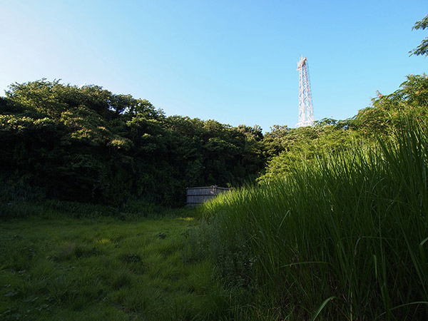 大島灯台の広場