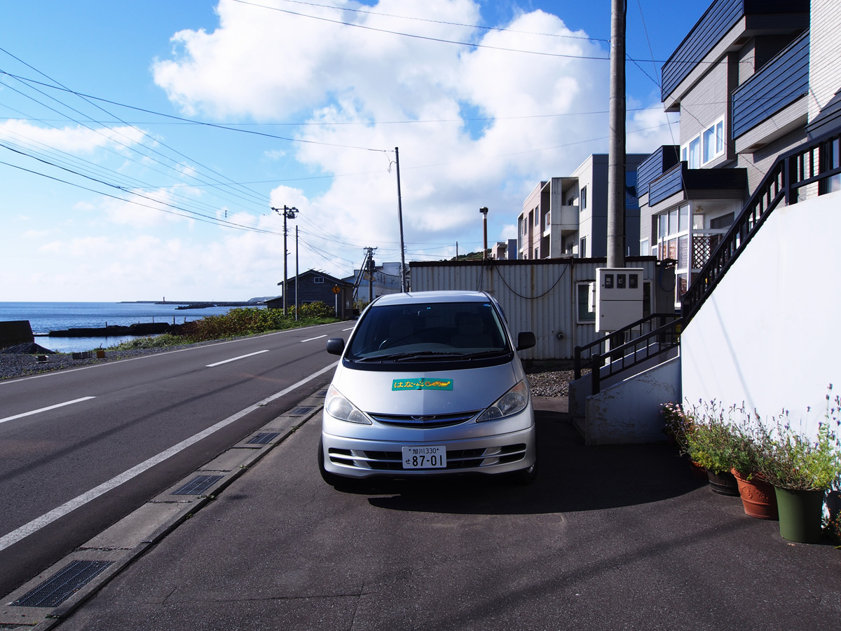 礼文島 はな心 送迎車