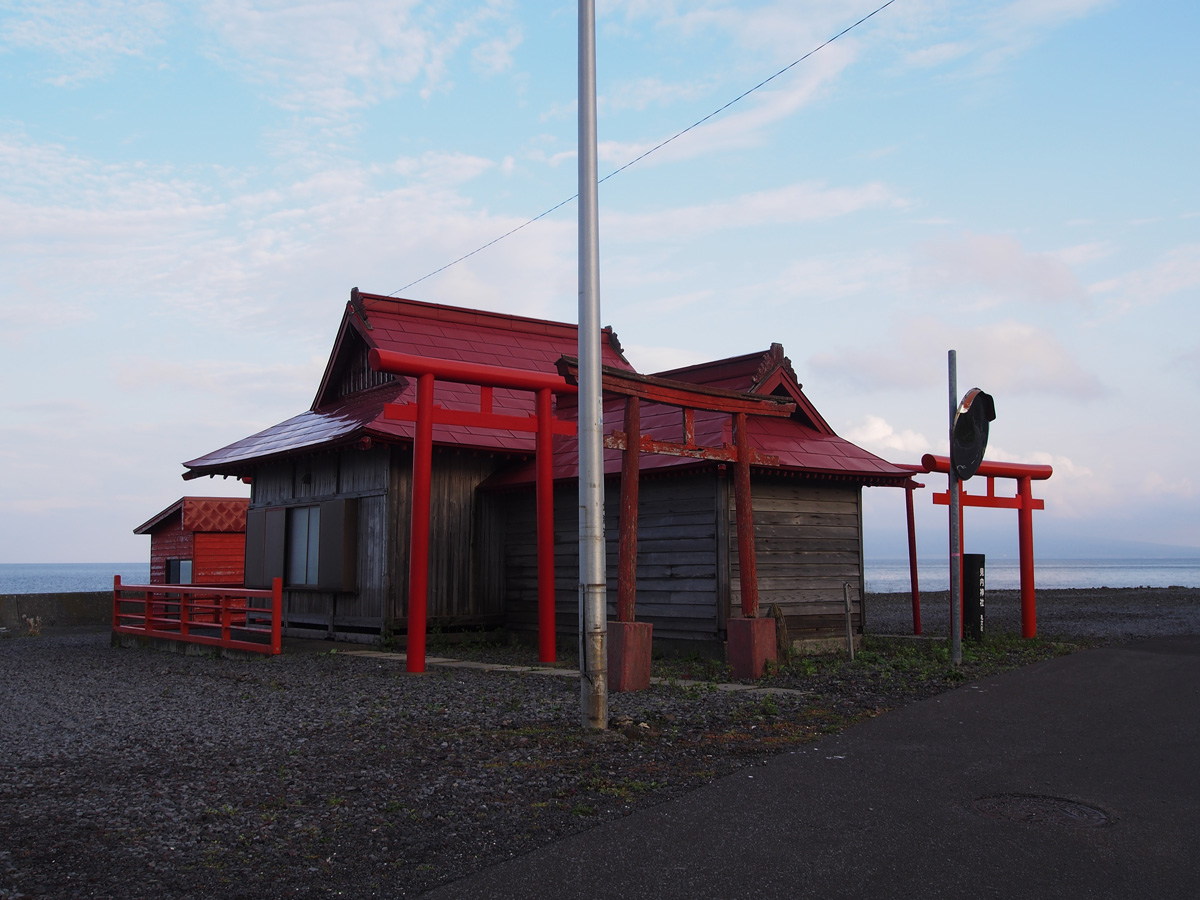 礼文島 香深井 見内神社