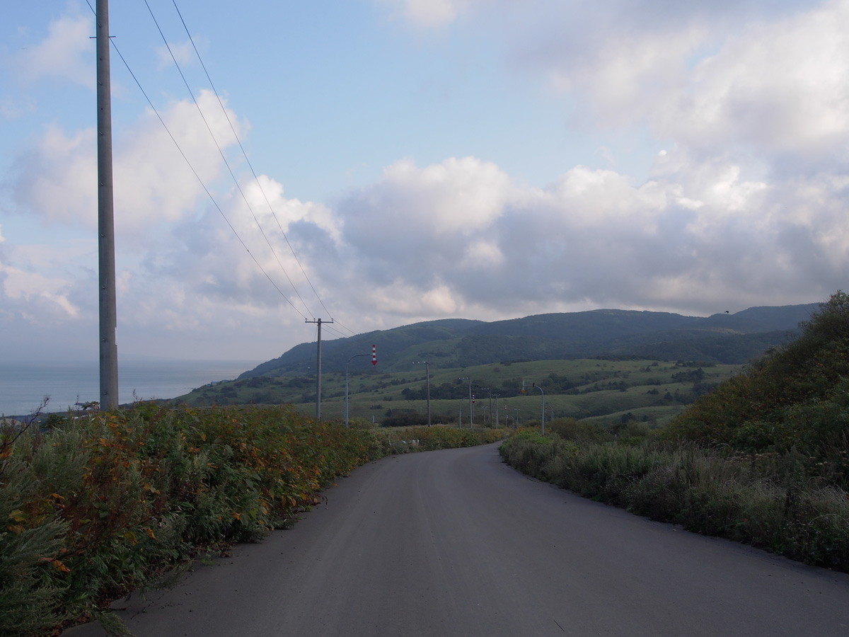 礼文島 ゴミ処理場 道路