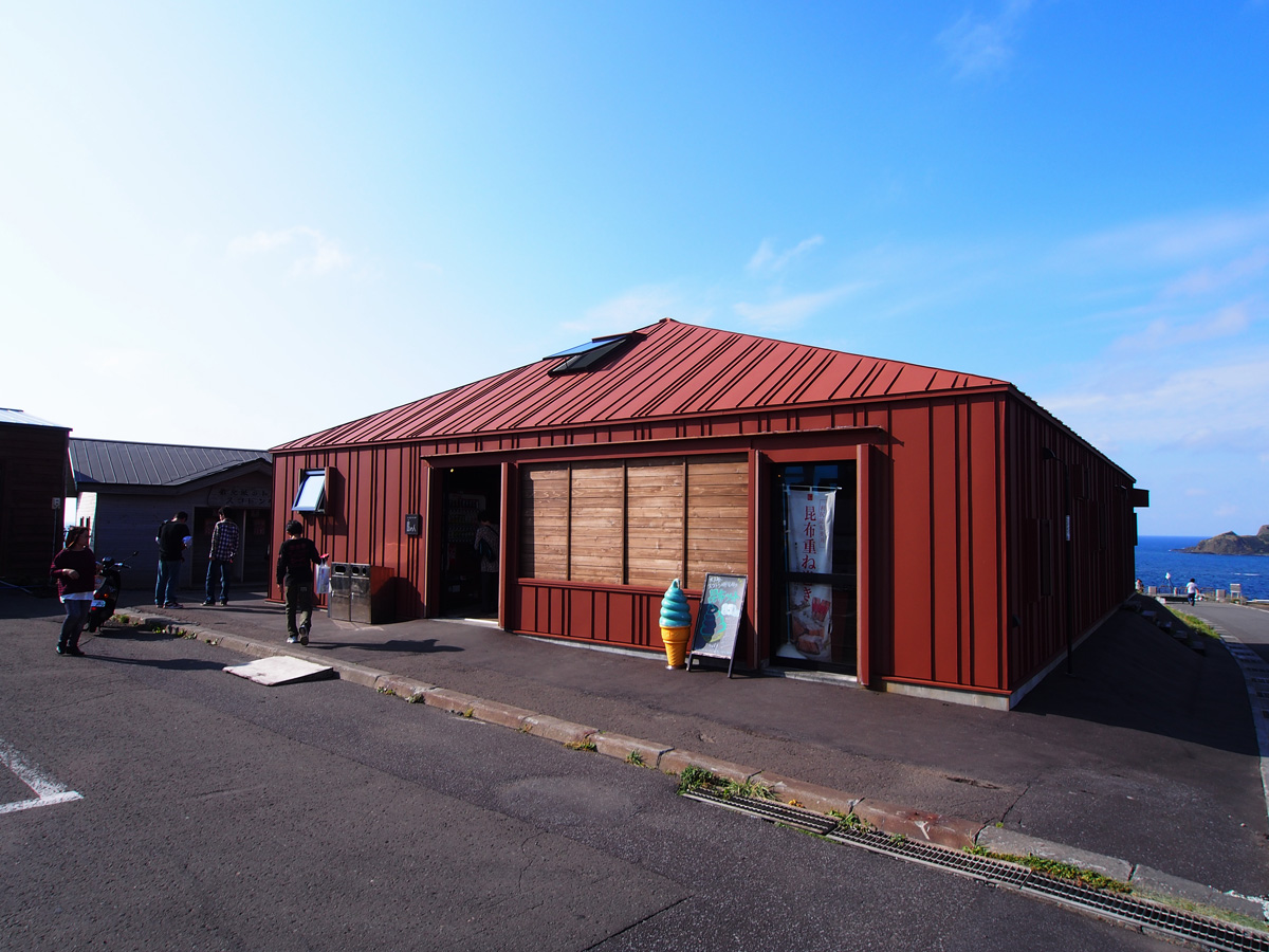 礼文島の観光スポット スコトン岬の売店