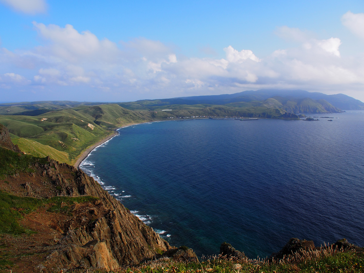 ゴロタ浜と鉄府 礼文島