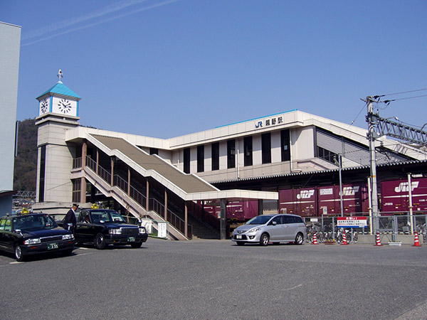 瀬野駅南口ロータリー