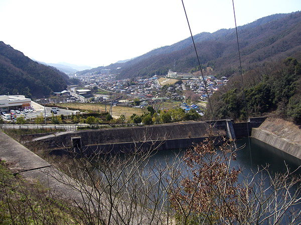 みどり坂の貯水池