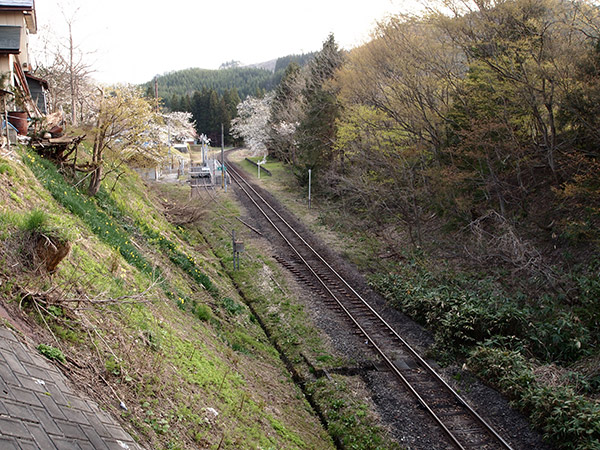 滝谷駅の遠景