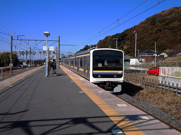 JR内房線 浜金谷駅ホーム