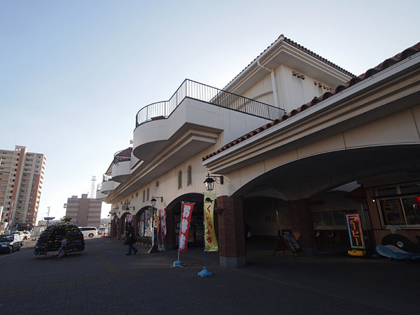 館山駅東口