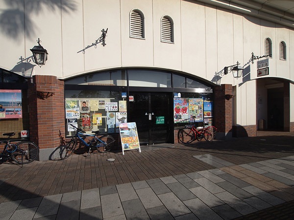 館山駅のレンタサイクル(西口)