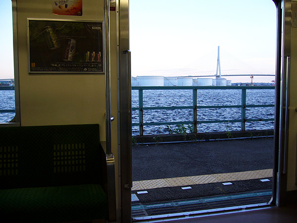 海芝浦駅 折り返し