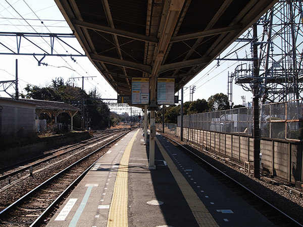 浅野駅 休日 利用状況