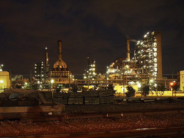 浮島の夜景 浮島町公園 末広町駅 神奈川臨海鉄道浮島線 川崎工場夜景 トラベル ありの木